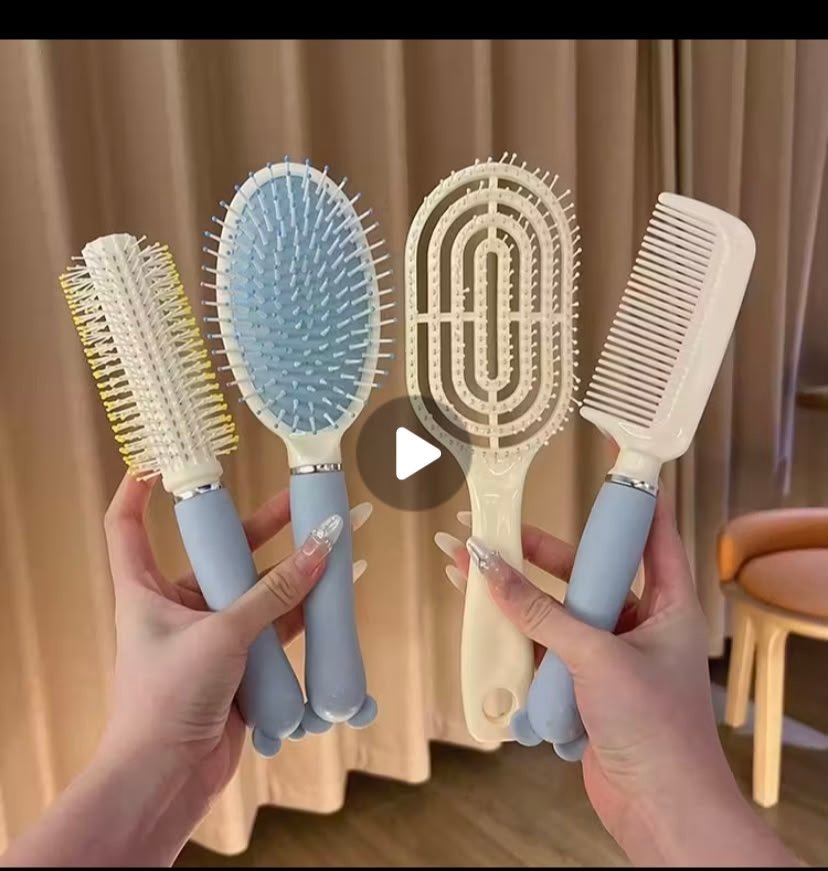 4 piece hair brush set / comb