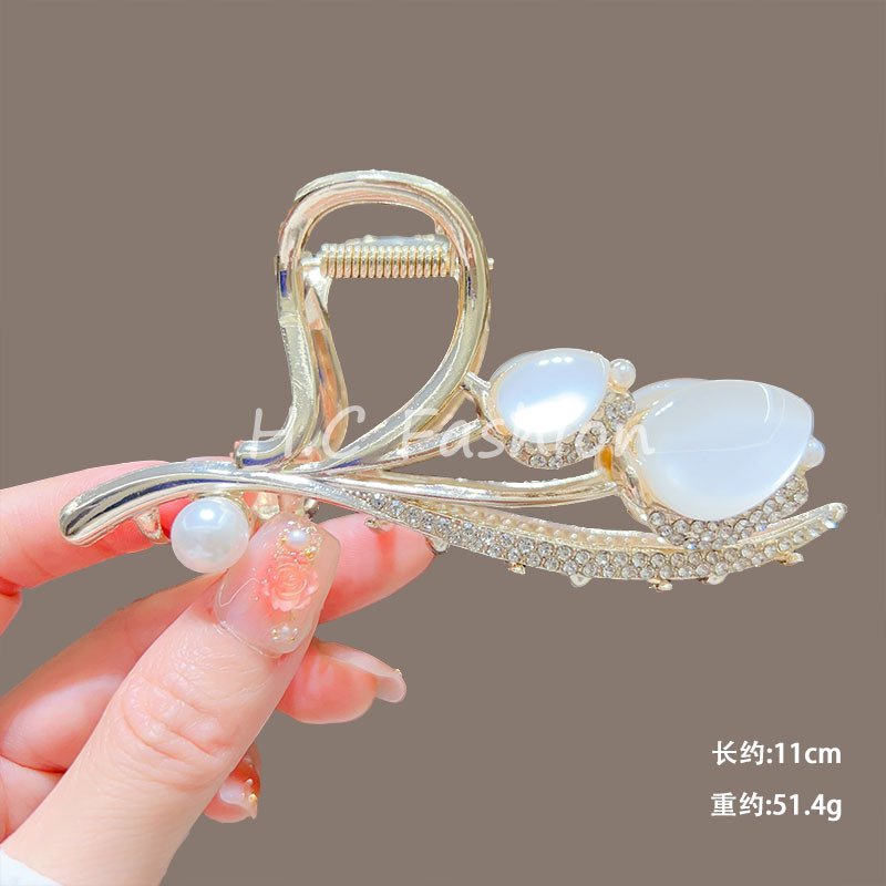 Elegant Flower Claw Clip - Pearl & Rhinestone Hair Clamp