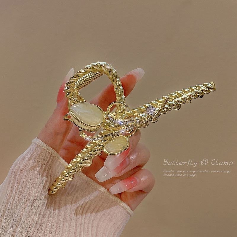 Elegant Flower Claw Clip - Pearl & Rhinestone Hair Clamp